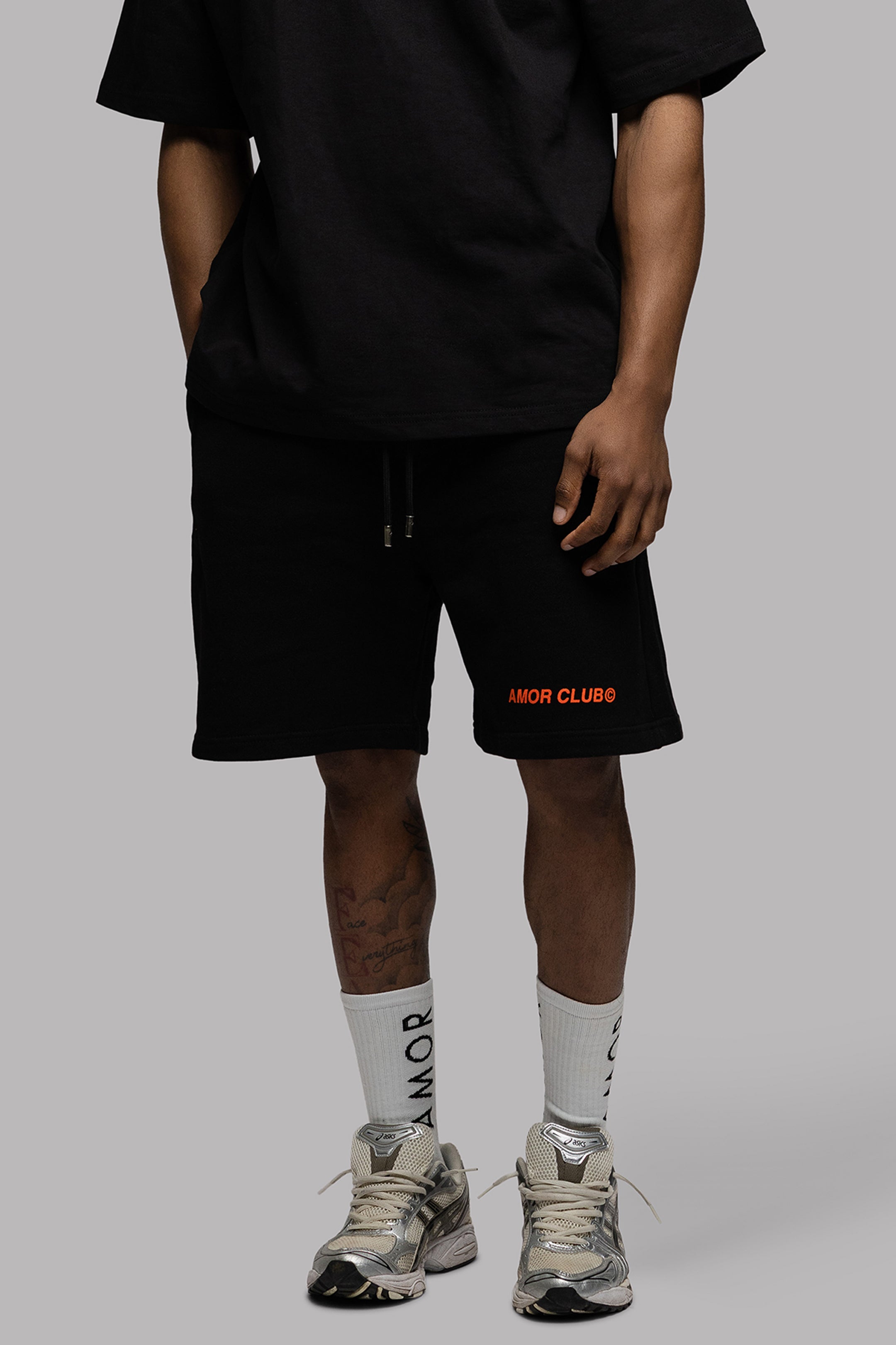 AMOR CLUB SHORT IN BLACK