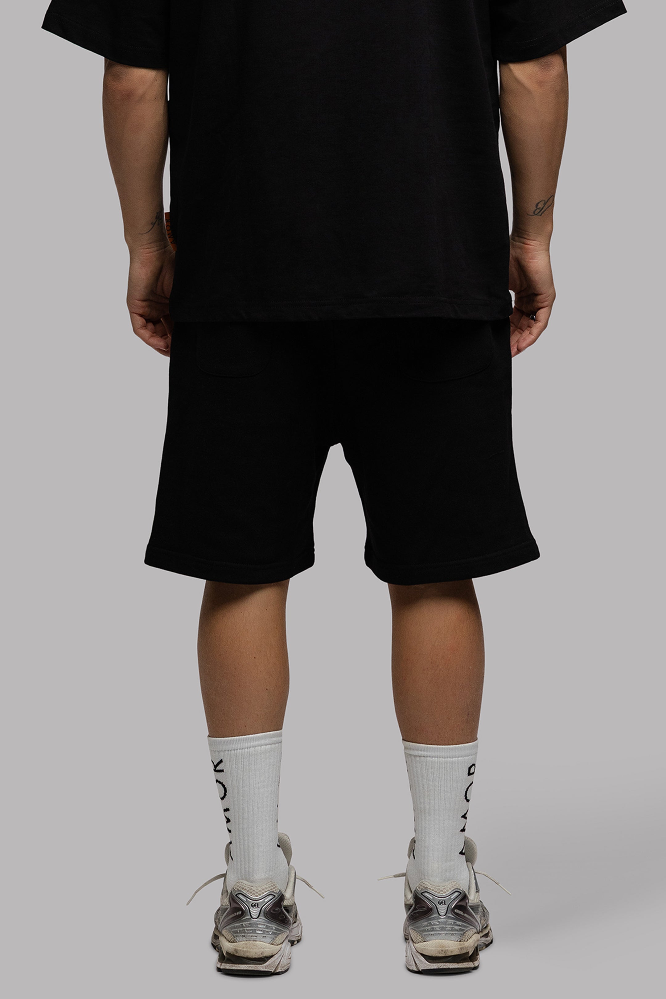 AMOR CLUB SHORT IN BLACK