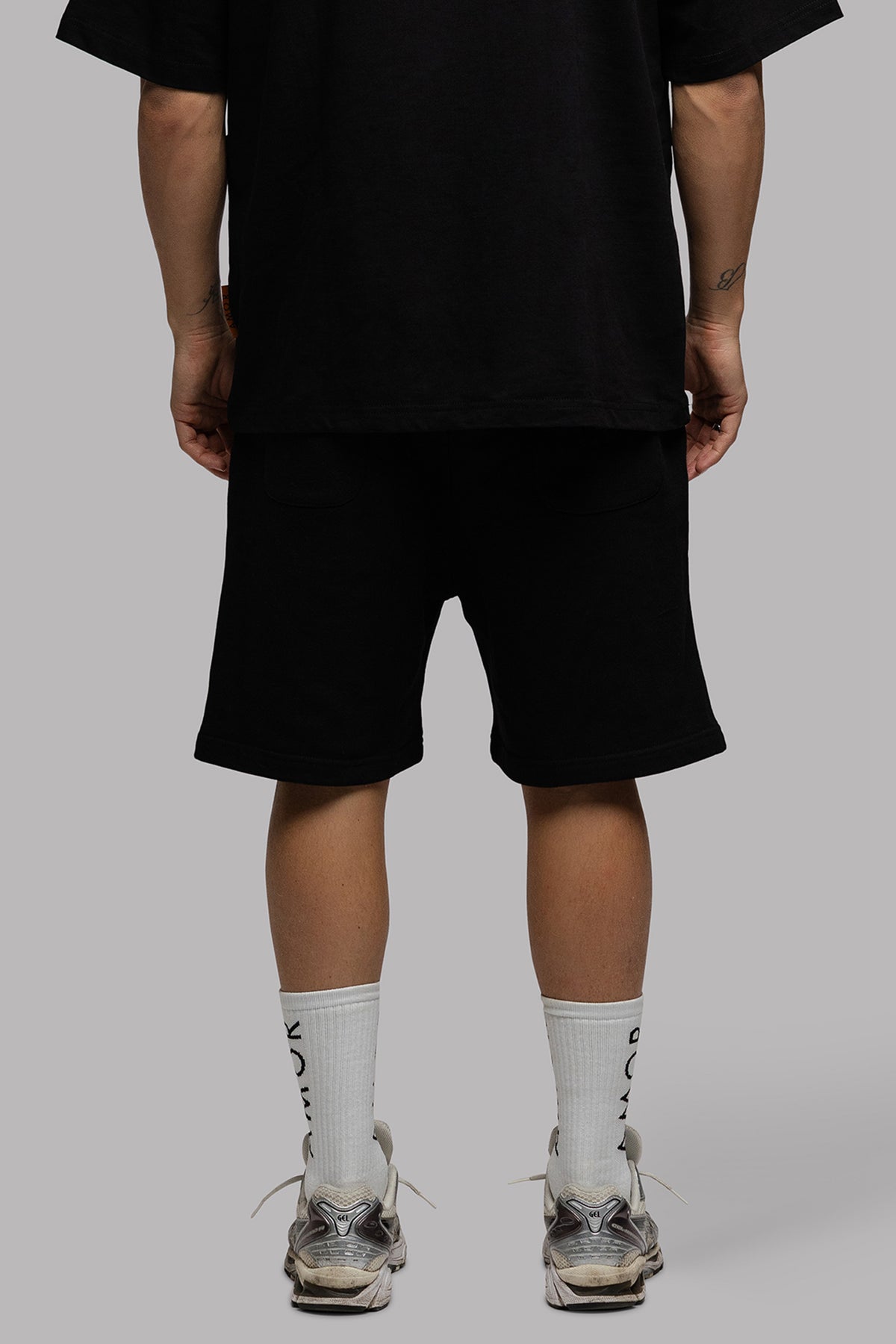 AMOR CLUB SHORT IN BLACK