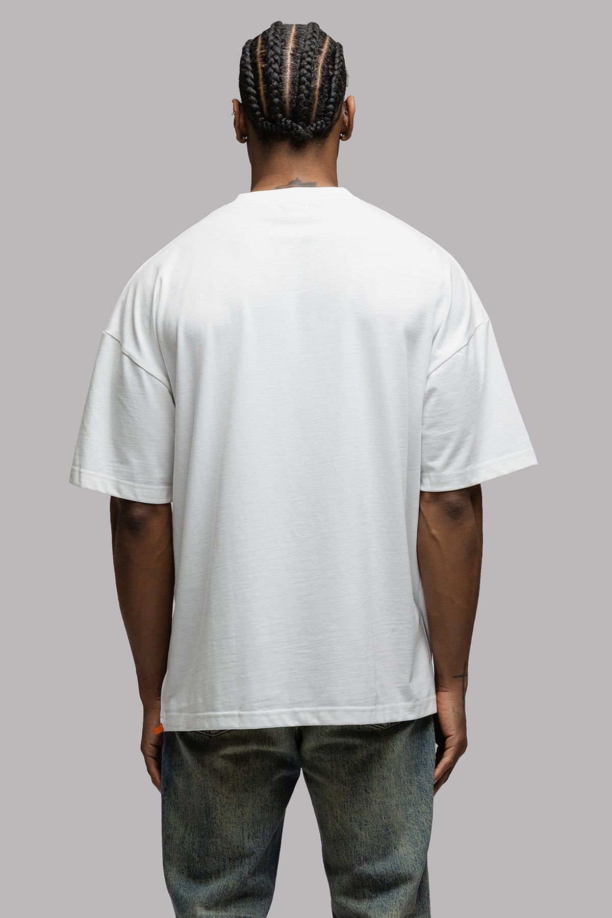 FLORA T-SHIRT IN WHITE