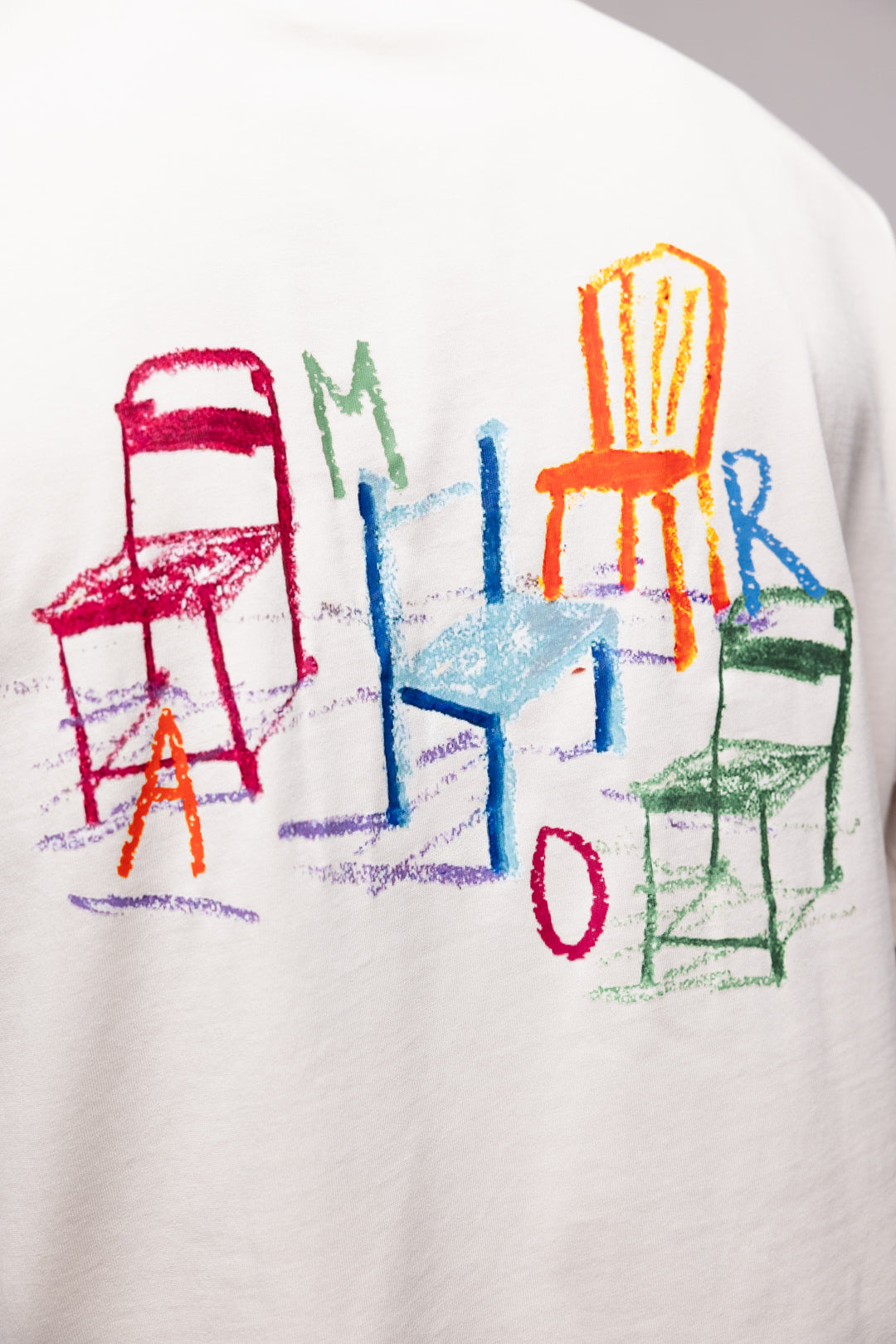 LOVE CHAIR T-SHIRT IN BEIGE